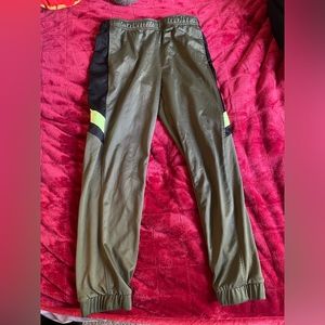 Boys 14/16 husky athletic pants